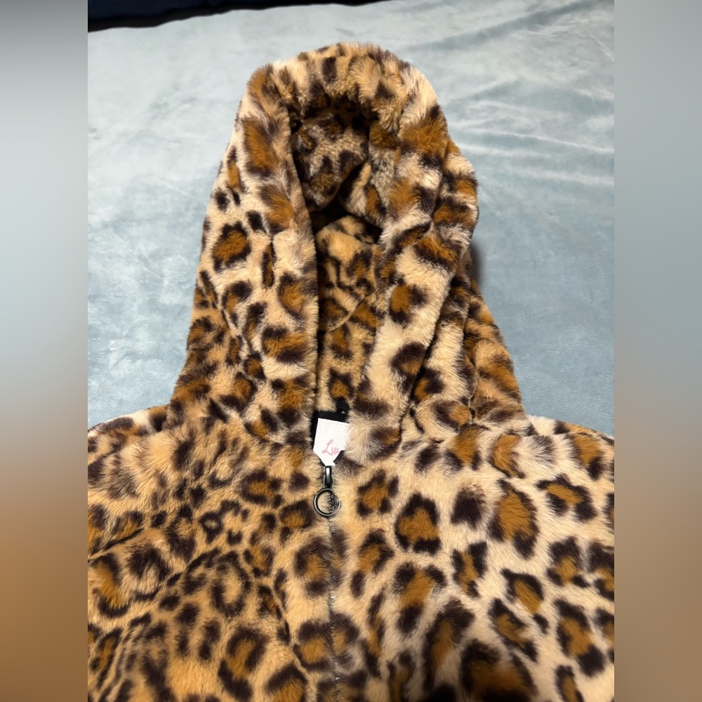 Liv & Lottie Girls Faux Fur Leopard jacket